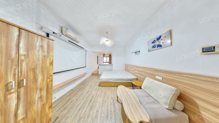 卡萨国际公寓二手房实景图