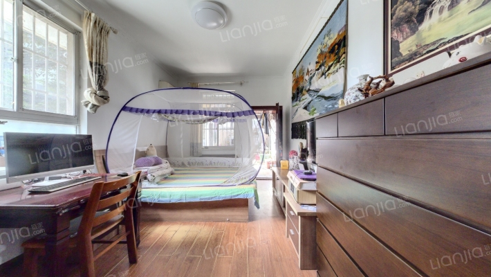 保俶北路82号二手房实景图