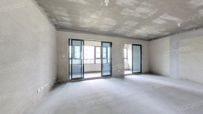 尚泽樾园东区二手房实景图