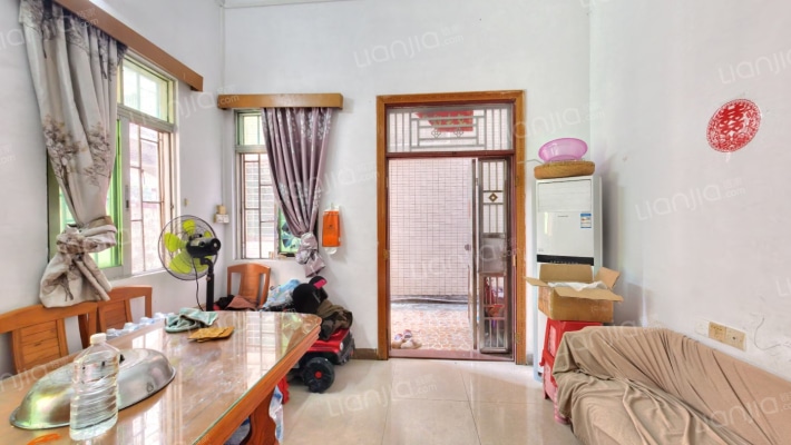 同茂街住宅二手房实景图