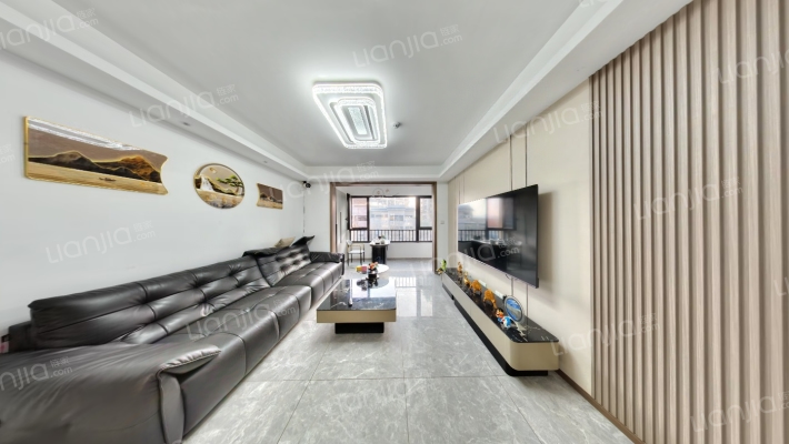 建发天玺二手房实景图