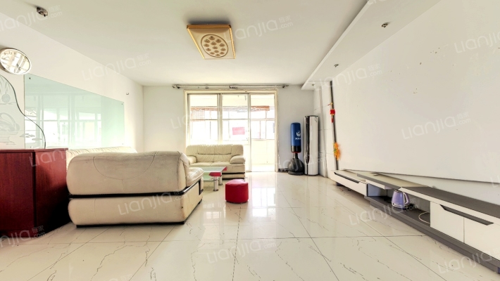 水利小区二手房实景图