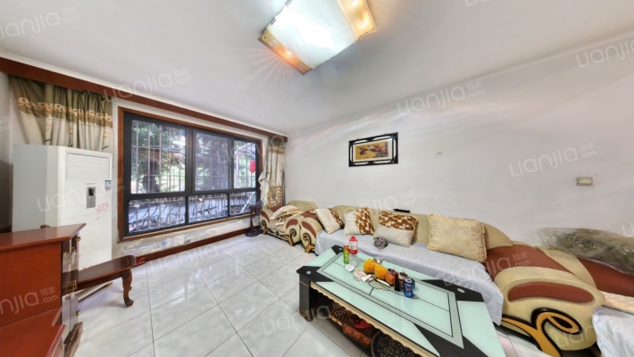 新疆石油花园二期二手房实景图