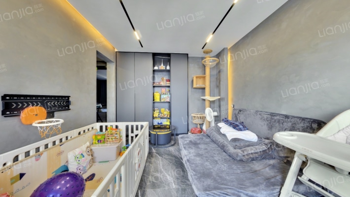 威宁大楼二手房实景图