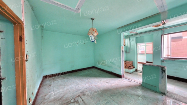 中道街88号院二手房实景图