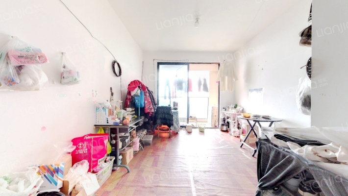 望海公寓二手房实景图