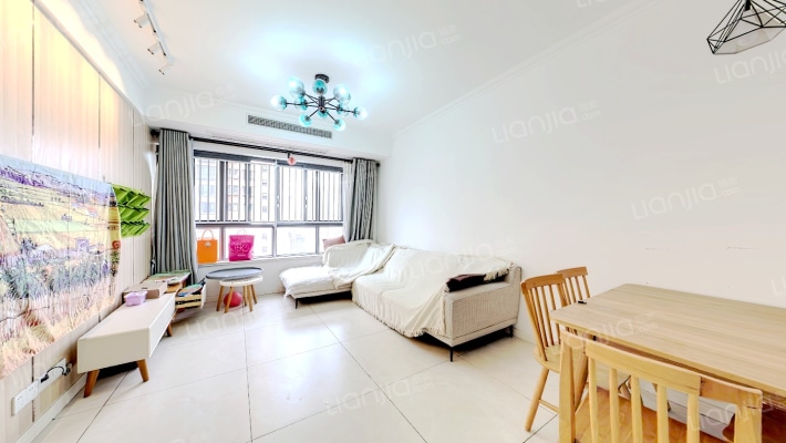 汇悦天地住宅小区二手房实景图