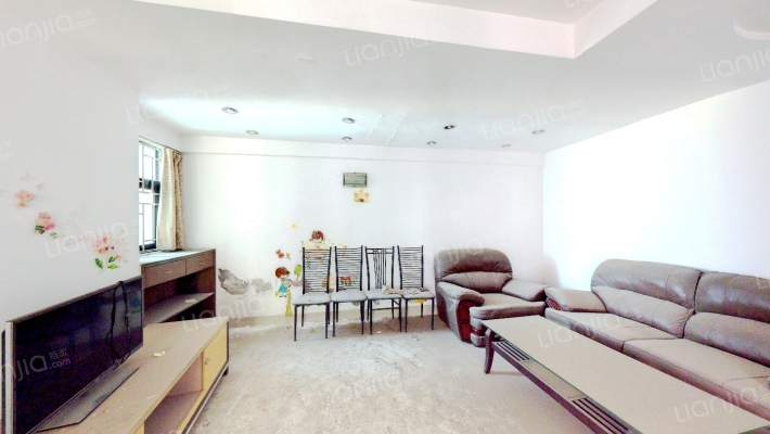 联邦花园二手房实景图