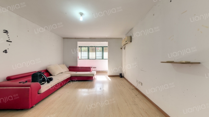 空港公寓D区二手房实景图