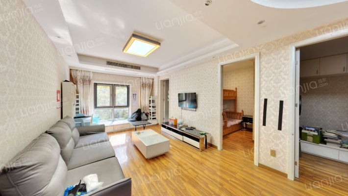 香石公寓二手房实景图