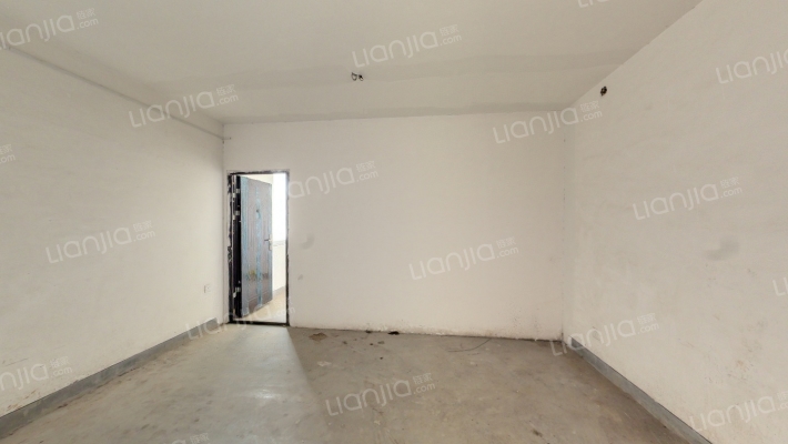 敬賢山莊二手房实景图