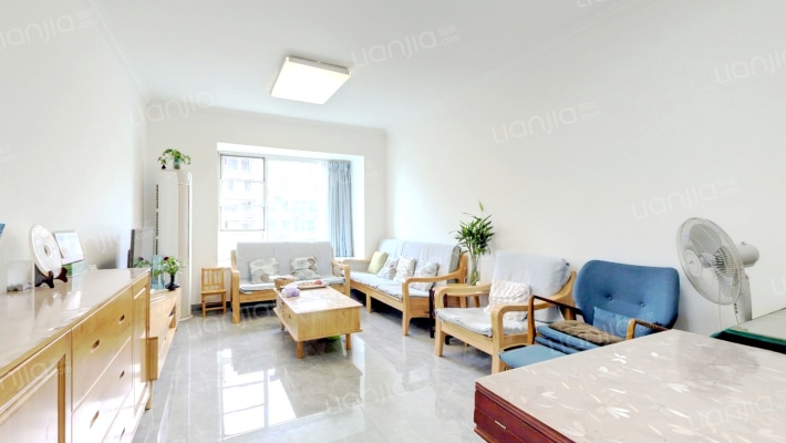 锦外中心二手房实景图