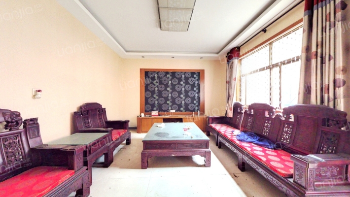 湖滨路二手房实景图