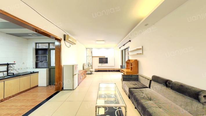 海骏达海伦堡二手房实景图