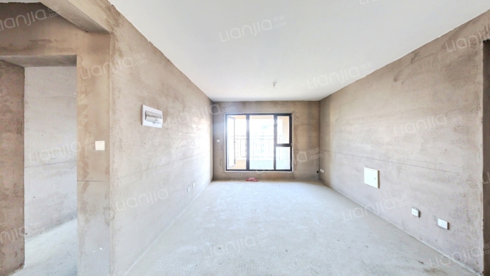 方大秀川里二手房实景图