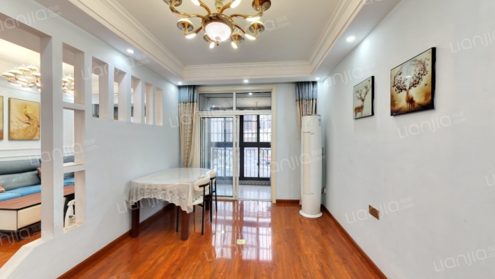 F绿岛二手房实景图