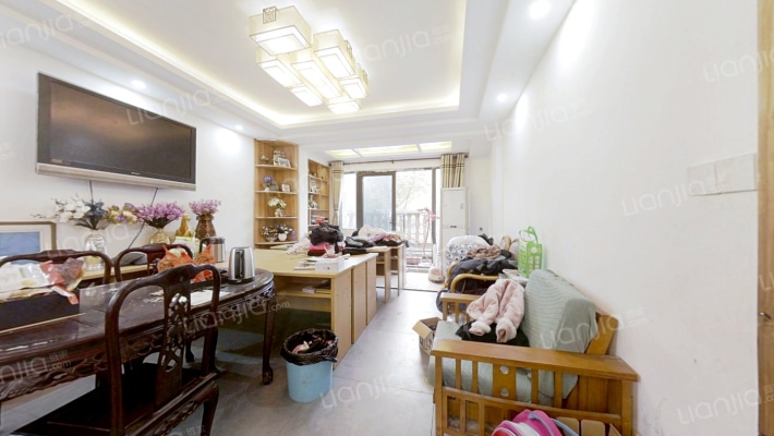 中梁天颂二手房实景图