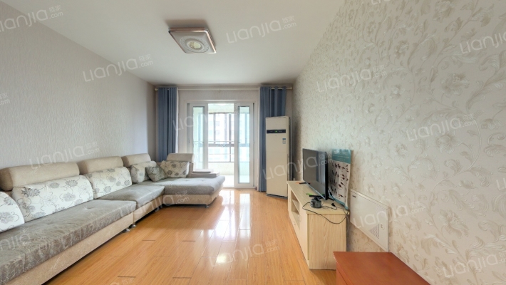 招商依云郡二手房实景图