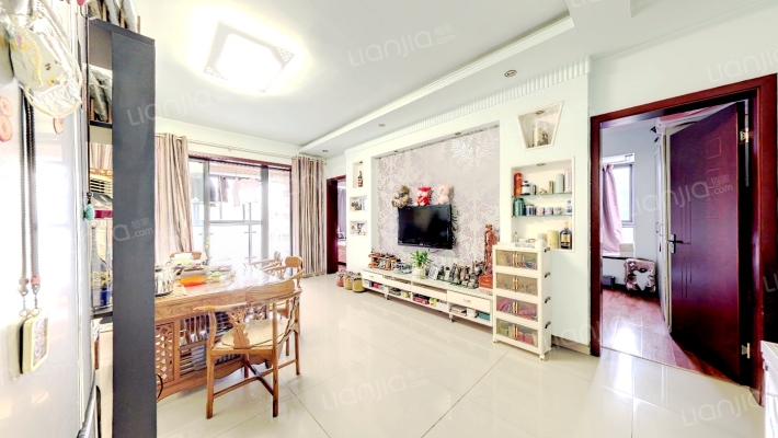 摩卡空间二手房实景图