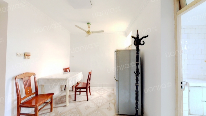 花山路181号二手房实景图