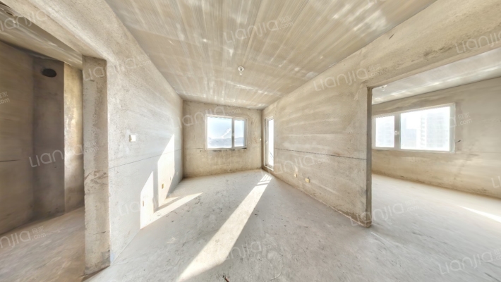 半岛境界二手房实景图