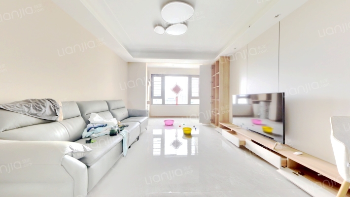 万科中俄国际城二手房实景图