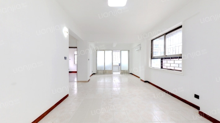 荣华里二手房实景图