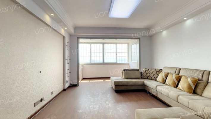 利贞杏园二手房实景图