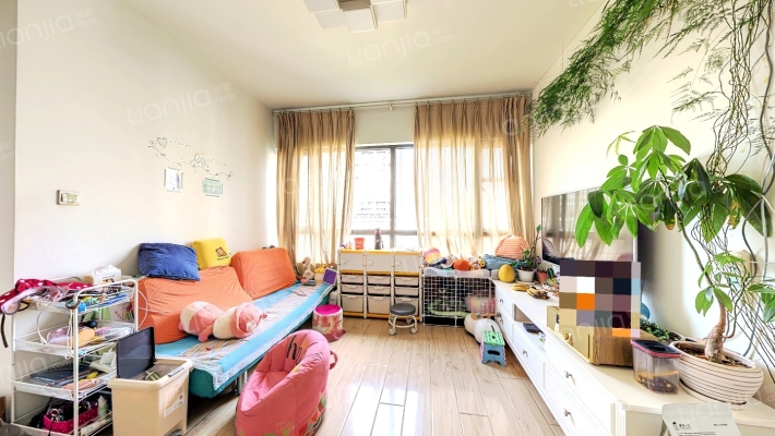 葡萄街区天宇盛苑二手房实景图