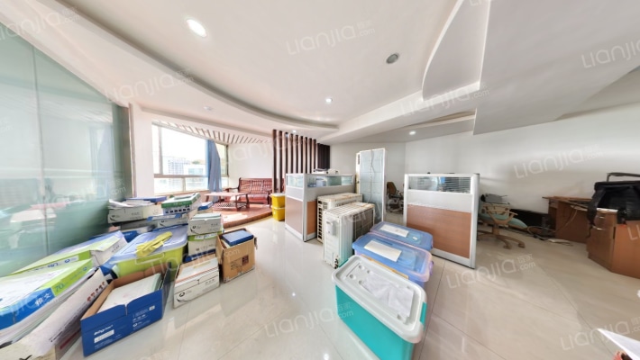 世贸中心二手房实景图