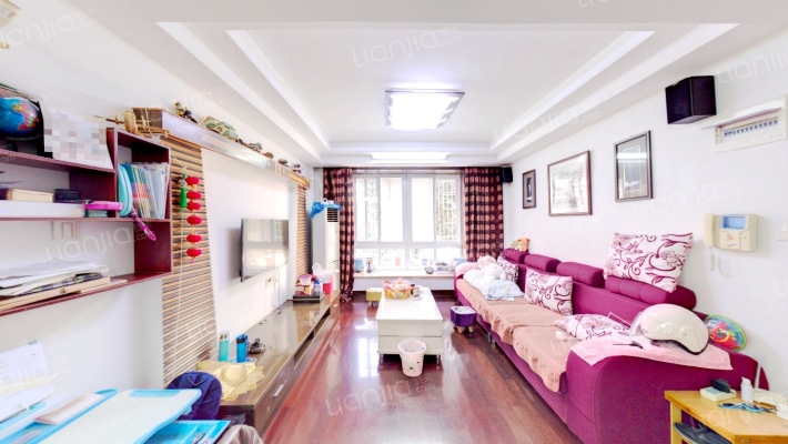 东方城香梅家园南区二手房实景图