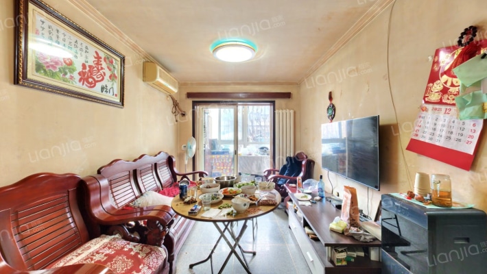 安德馨居二手房实景图