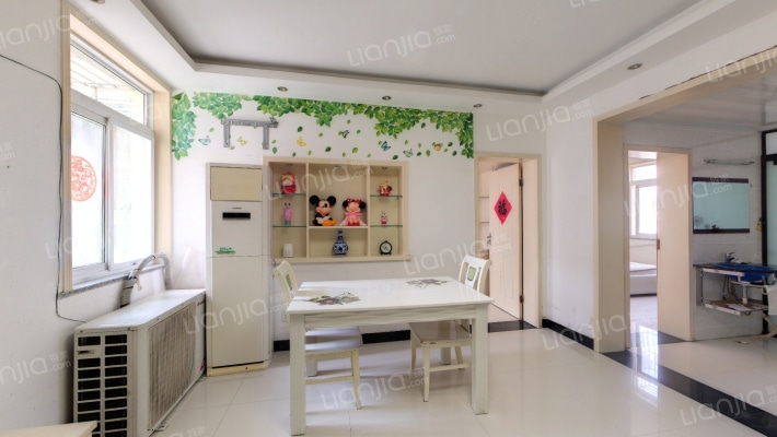 山湖苑东区二手房实景图