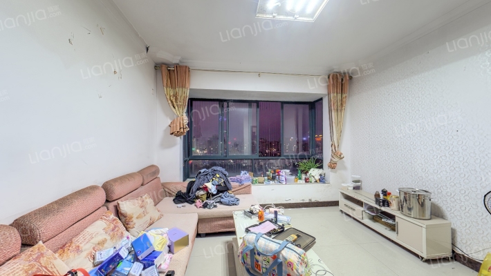 锦绣湾花园二手房实景图