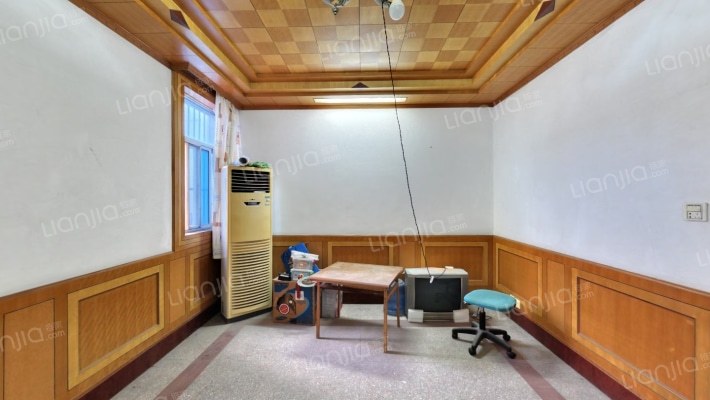 东门建银商住楼二手房实景图