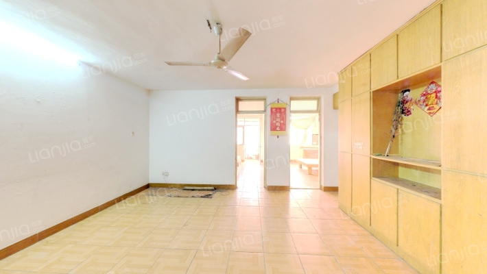 锦桂花园二手房实景图