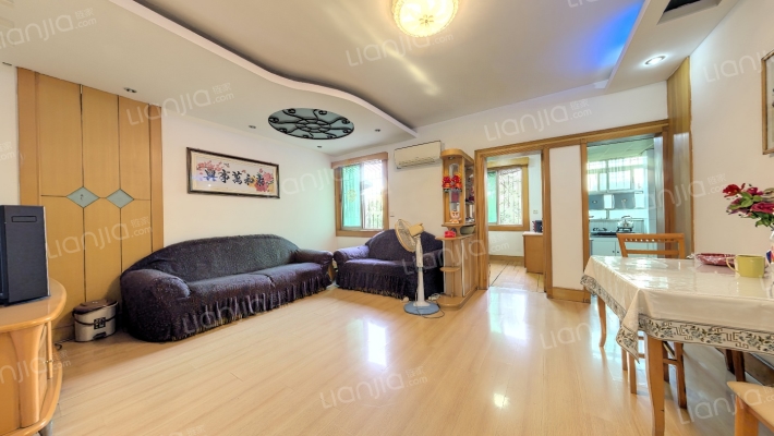 四美新村二手房实景图