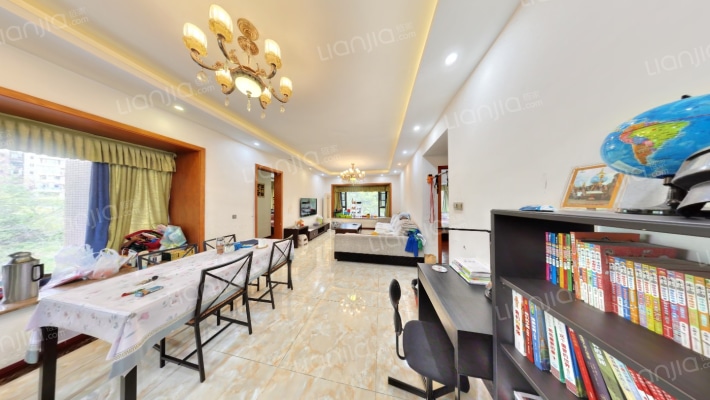 保利公园198蔷薇郡二手房实景图