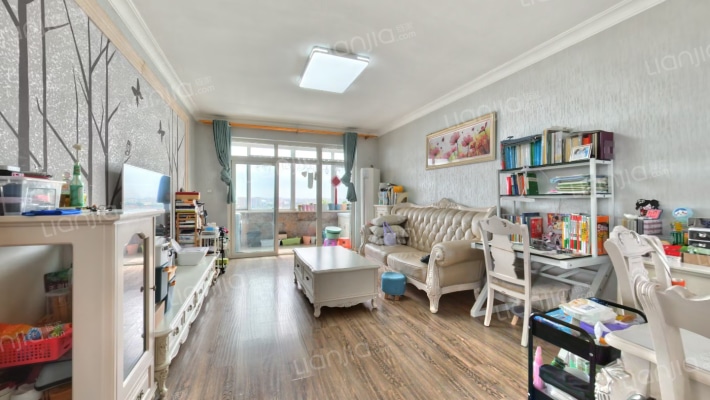 亿路发阳光景园二手房实景图