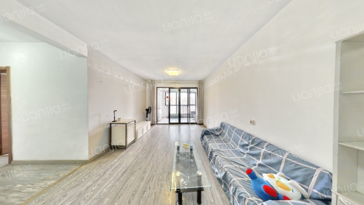 万达华府二手房实景图