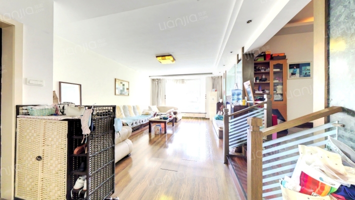 馨竹苑二手房实景图