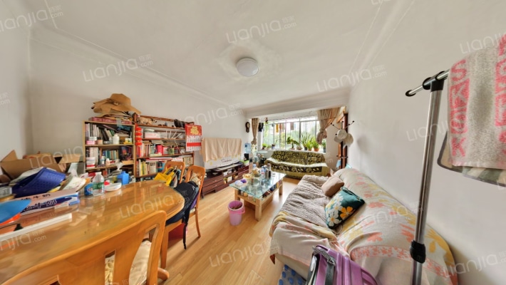 红菱路348号二手房实景图