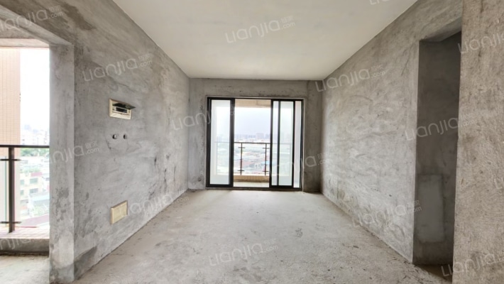 樱雪·蓝悦湾二手房实景图