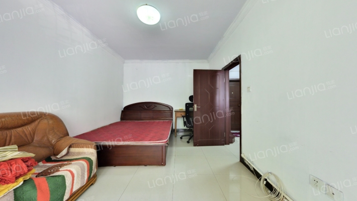 立新西里社区二手房实景图