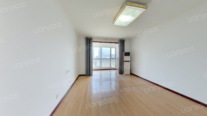 东洲鸣翠苑二手房实景图