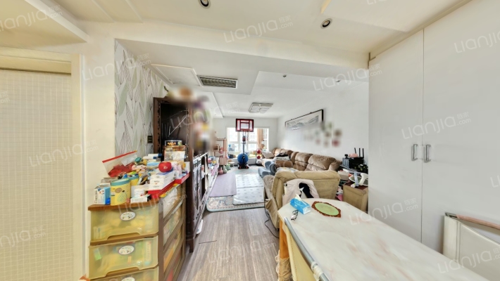 怡丽南园二手房实景图