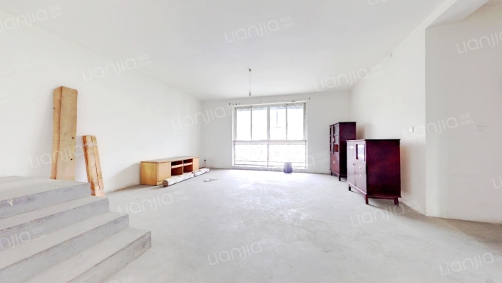 阿坝县郫县干休所二手房实景图