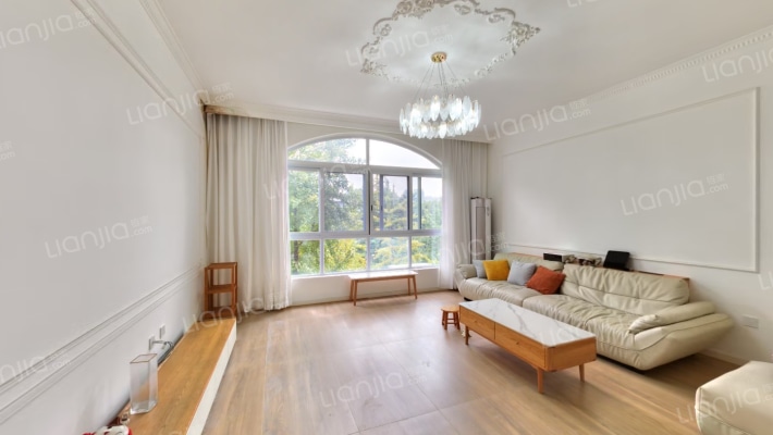 德意馨苑二手房实景图