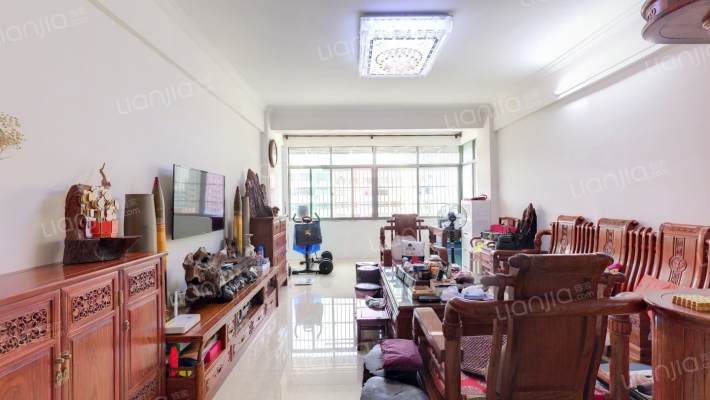 海南省烟草专卖局宿舍大院二手房实景图