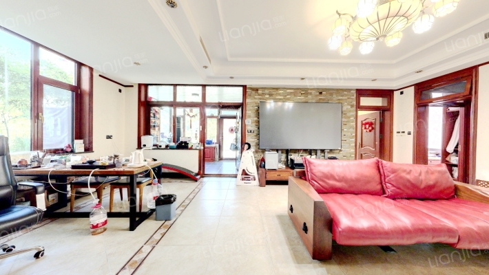 石苑别墅二手房实景图